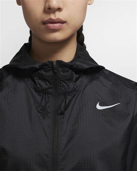 Nike Essential Damen